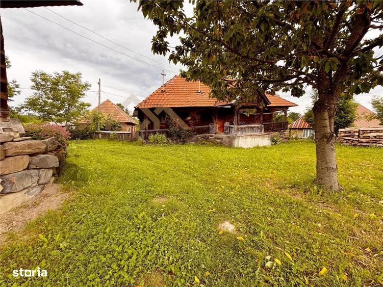 Casă cu 3 camere în Breb