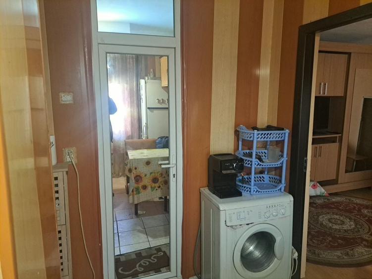 Garsonieră semidecomandată în Petros