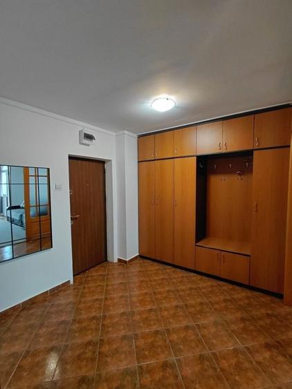 Apartament cu 2 camere decomandat în Ultracentral