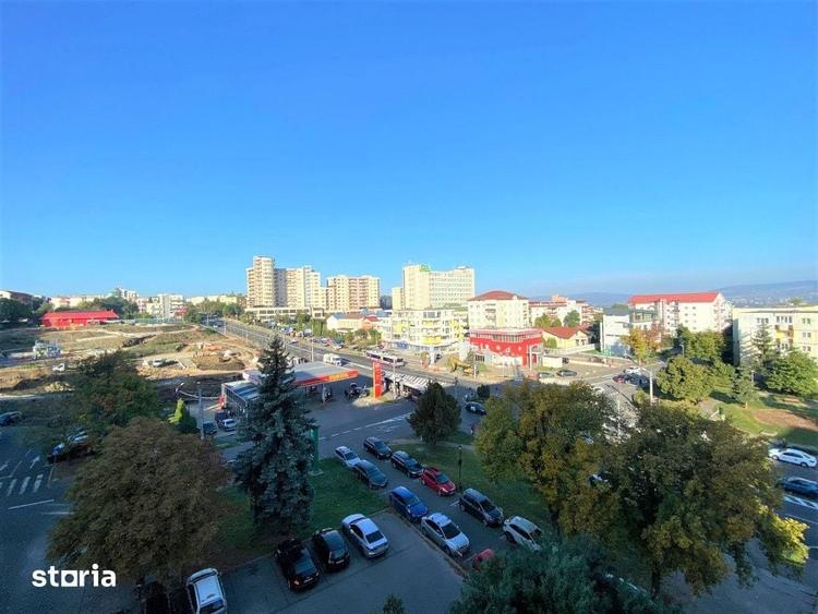 Apartament cu 3 camere decomandat în Zorilor — fotografia 1