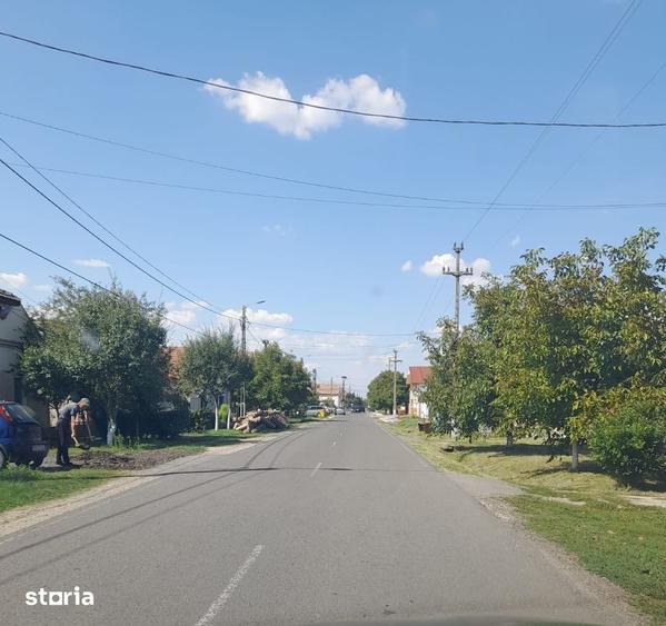 Teren de 1438 mp, în Dudeștii Noi