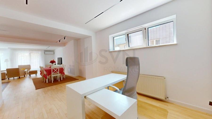 Apartament cu 3 camere semidecomandat, mobilat în Aviatorilor