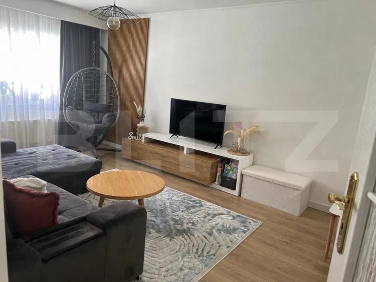 Apartament de vânzare cu 3 camere și garaj sub bloc, Brădet-Zalău - 2