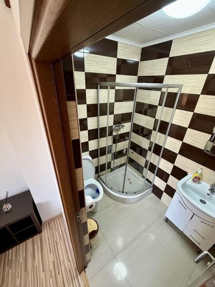 Apartament cu 4 camere decomandat în Nord