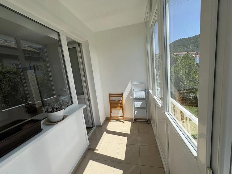 Apartament cu 2 camere semidecomandat în Central