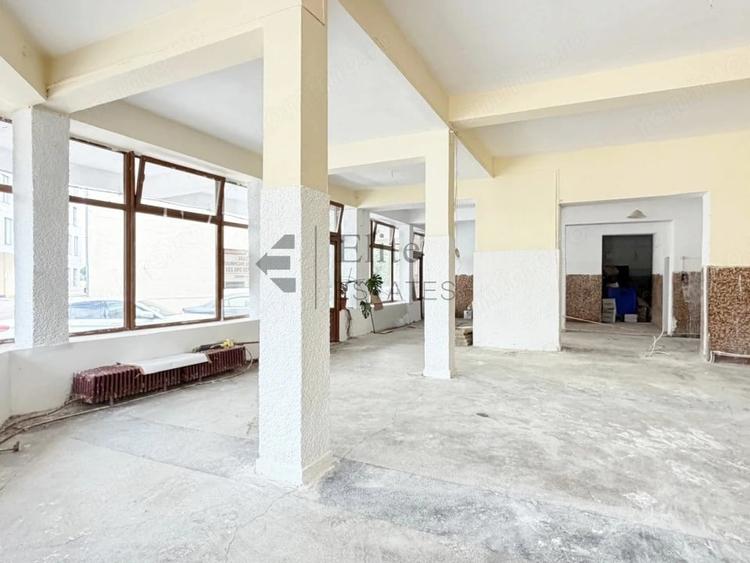 Spațiu comercial, de 268 mp, în Ultracentral
