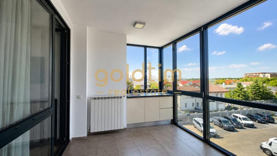 Apartament cu 3 camere decomandat, mobilat în Sisești