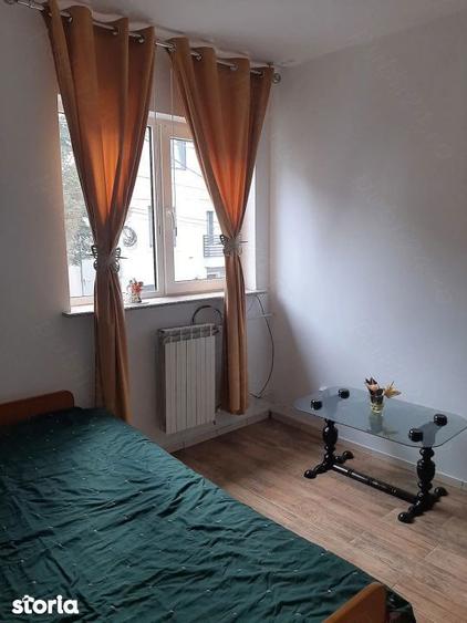 Garsonieră decomandată în Andronache