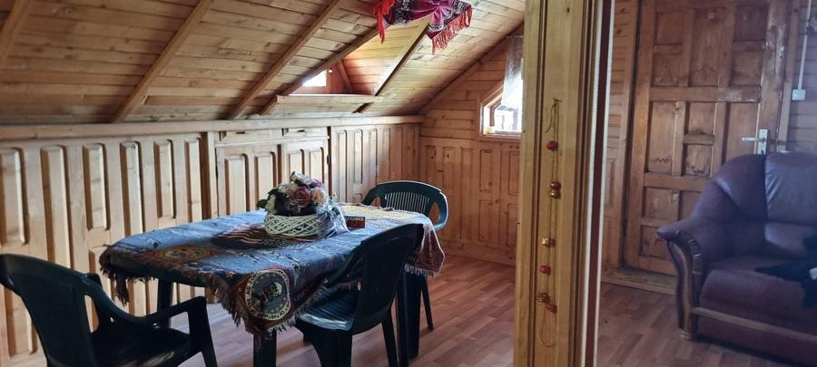 Casă individuală cu 7 camere cu Garaj în Căteasca