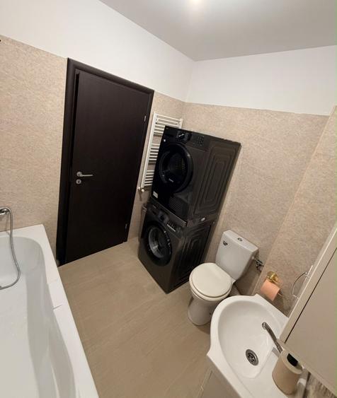 Apartament cu 2 camere decomandat în Dobroești