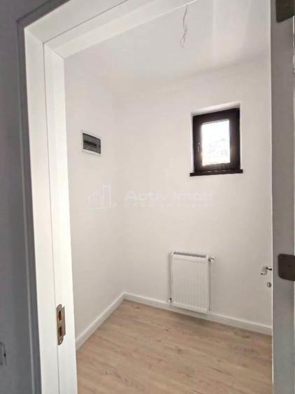 Casa- Vila - Prelungirea Ghencea -Cartierul Latin-169900E T - 12