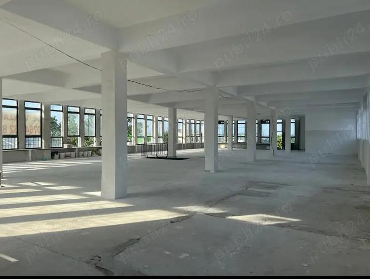 Spațiu comercial, de 1,400 mp, în Central