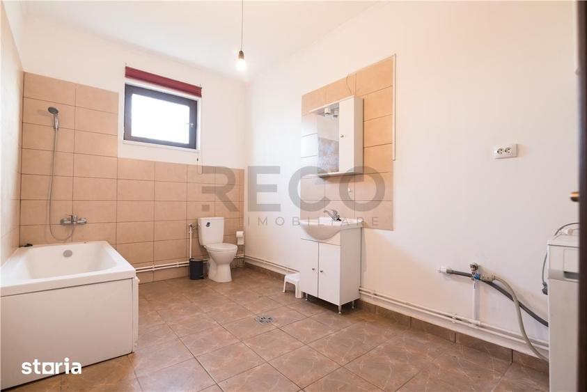 Casă cu 3 camere cu Teren 1184 Mp în Sălard