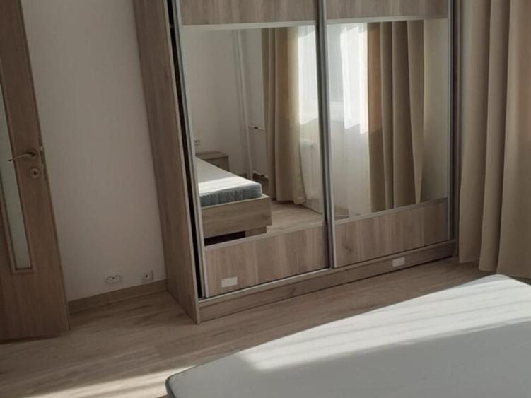 Apartament cu 2 camere decomandat, mobilat în Aviației — fotografia 1
