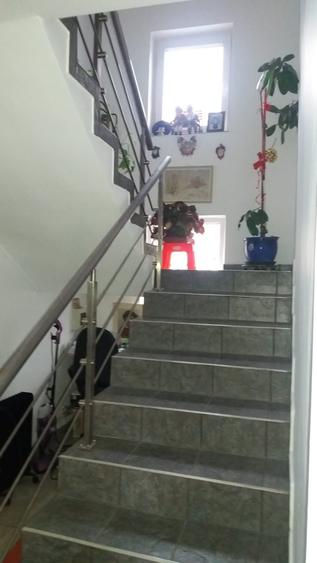 Casă cu 4 camere în Ciurea