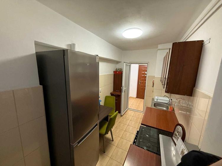 Apartament cu 2 camere decomandat în Ultracentral