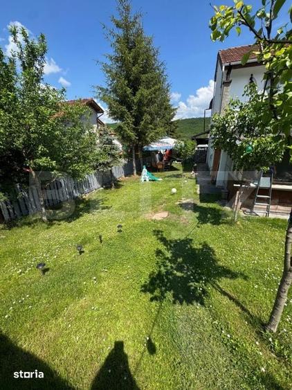 Casă cu 4 camere cu Teren 380 Mp în Gilău
