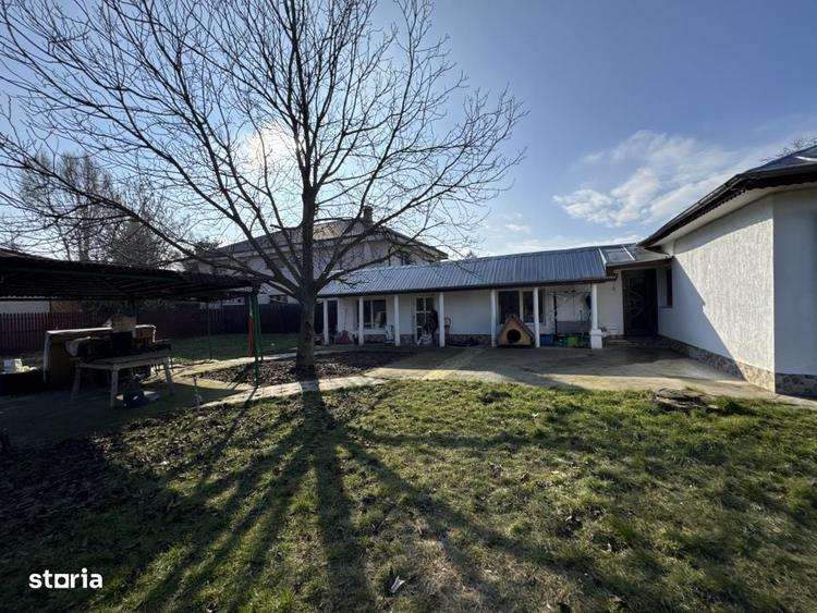 Casă cu 3 camere în Odăile