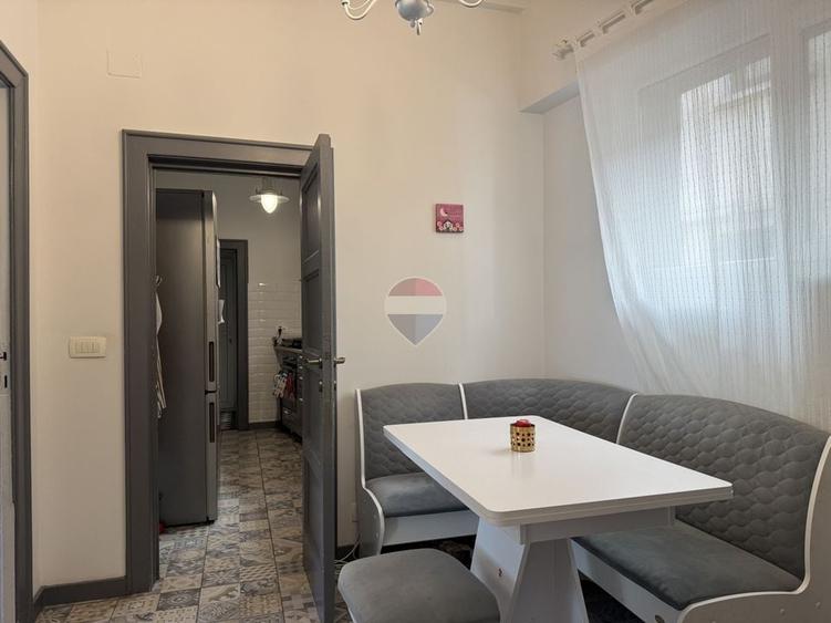 Apartament 4 camere și 2 băi | Casă interbelică Art Deco | Unirii - 9