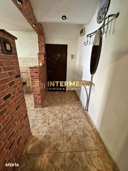 APARTAMENT 2 CAMERE I DE INCHIRIAT I CETATE PIATA I ETAJ 2 I MOBILAT I - 1