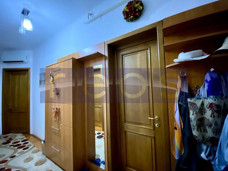DE VANZARE 3 CAMERE 100 MP | BOXA 10 MP | SEBASTIAN | VULCAN CENTER - 23