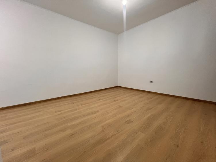 Garsonieră decomandată în Aradului