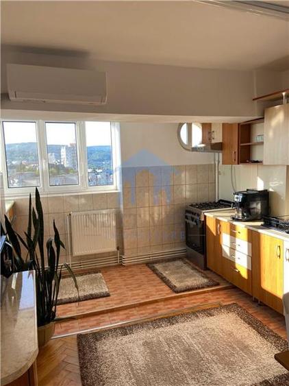 Apartament cu 2 camere decomandat în Zorilor