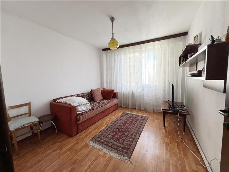 Apartament 3 camere decomandat - 6