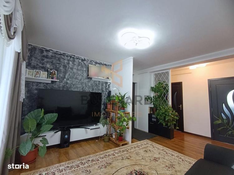 Apartament cu 3 camere în Juc-Herghelie