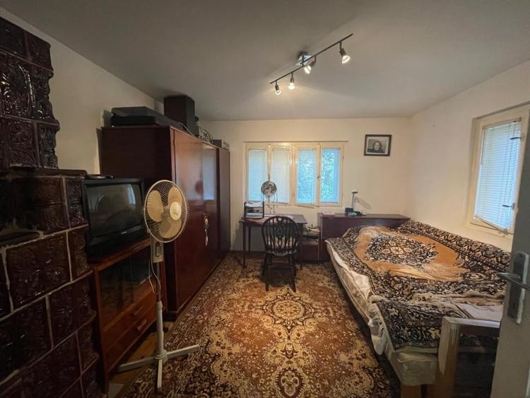 Casă individuală cu 2 camere cu Teren 1000 Mp în Firiza