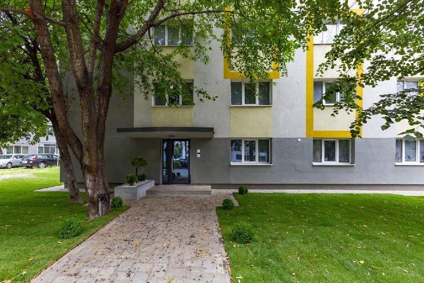 Garsonieră decomandată în 9 Mai