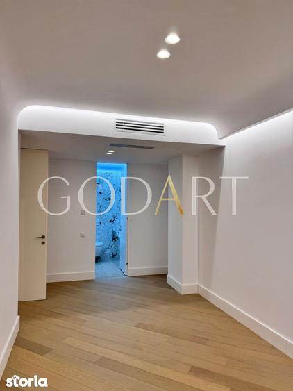 Apartament cu 3 camere în Iancu Nicolae