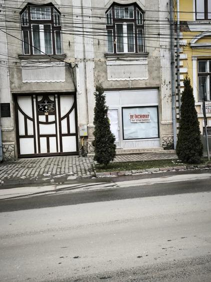 Spațiu comercial, de 55 mp, în Central