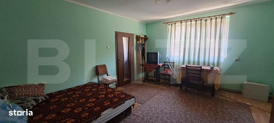 Casă cu 4 camere în Sebeș