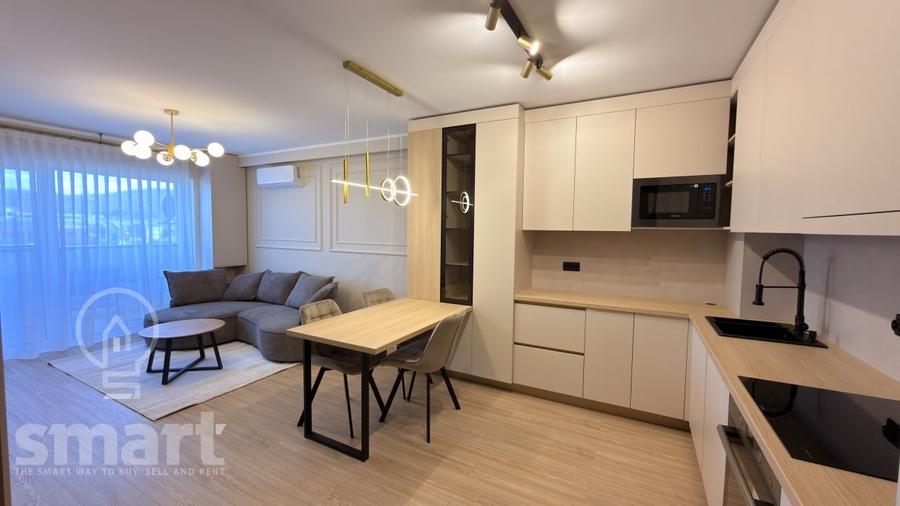 Apartament cu 2 camere semidecomandat, mobilat în Florești