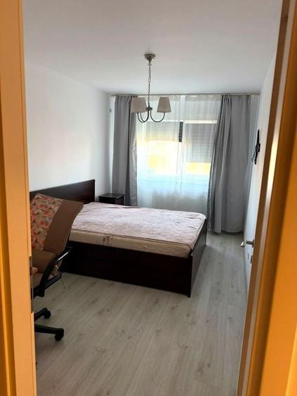 Apartament cu 2 camere decomandat în Beba Veche