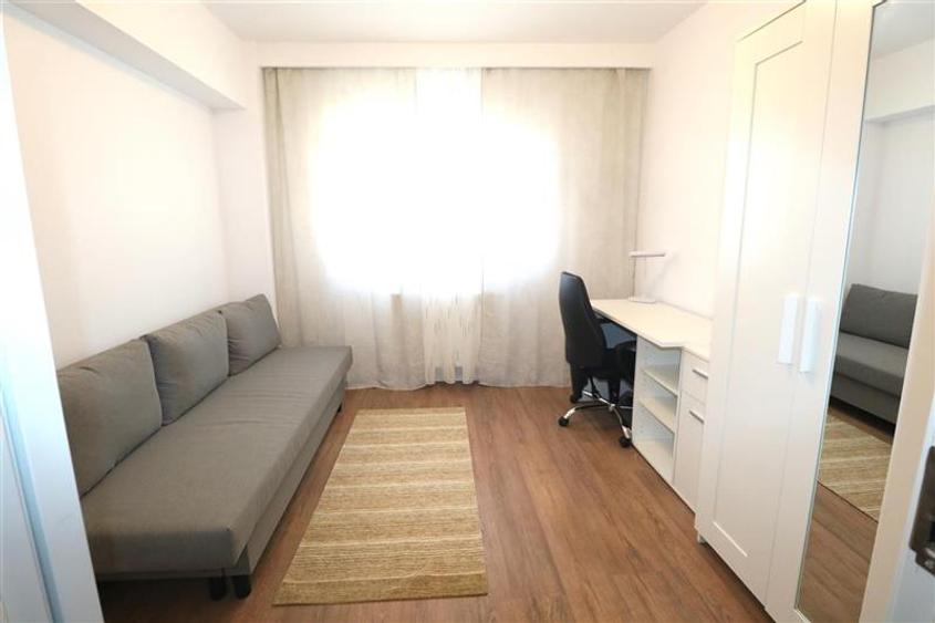 Apartament cu 3 camere decomandat în Circumvalațiunii