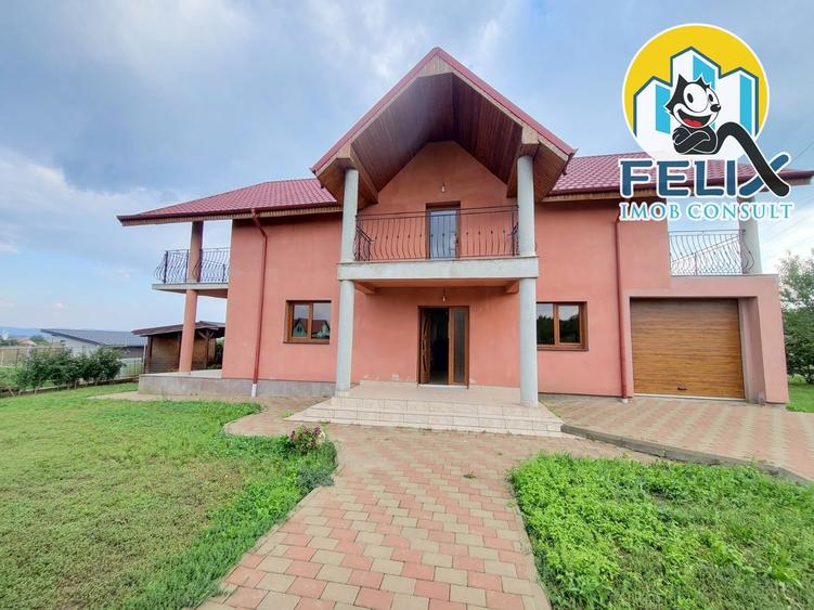 Casă individuală cu 5 camere cu Garaj în Mărgineni