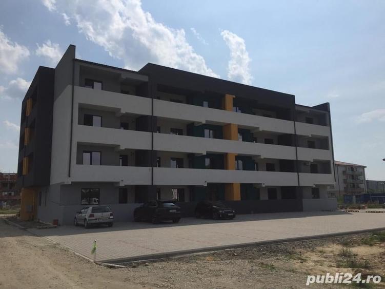 Apartament cu 2 camere decomandat în Giroc