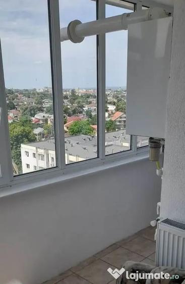Garsonieră decomandată în Central