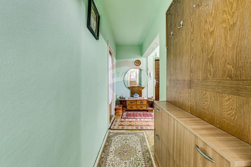 Apartament cu 2 camere în zona  300 Micalaca - 10