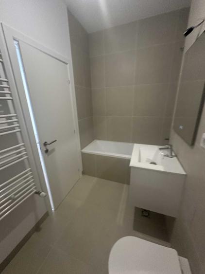 Apartament 2 camere NOU, etaj 10, Silk District - prima inchiriere - 1