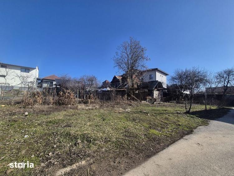 Teren intravilan situat in Targu Jiu-Parcul Coloanei Infinitului - 1
