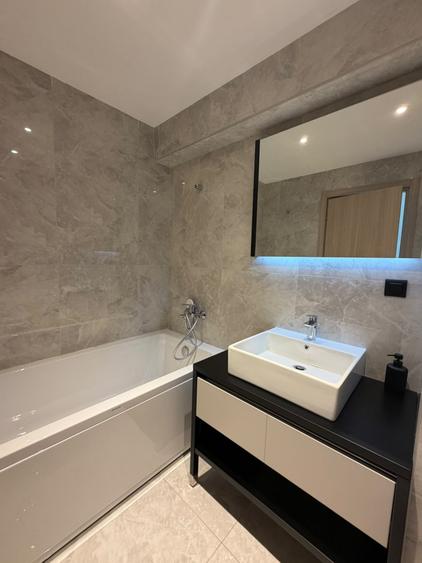 Apartament cu 3 camere decomandat, mobilat în Dudești