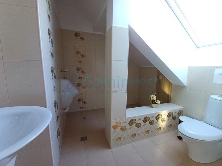 Spațiu comercial, de 200 mp, în Cantemir