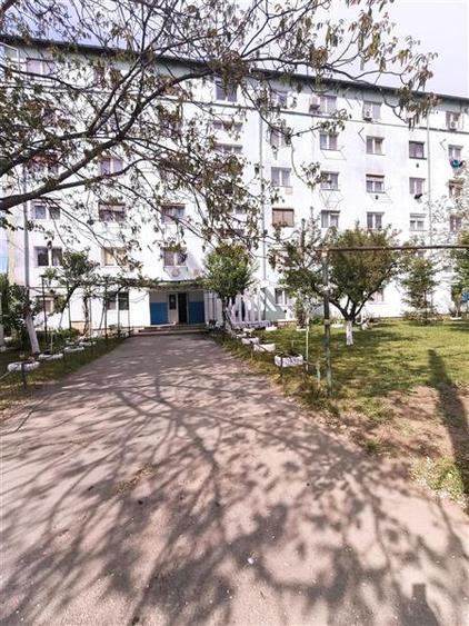 Garsonieră decomandată în Lazaret