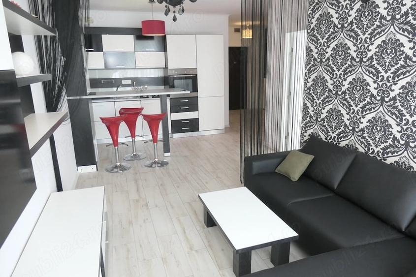Apartament cu 2 camere decomandat în P-ța Spitalului