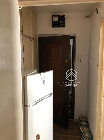 Apartament cu 3 camere semidecomandat în Mănăștur