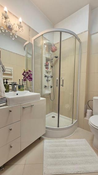 Apartament cu 4 camere decomandat, mobilat în Floreasca
