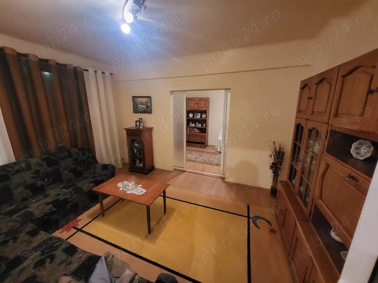 Apartament cu 2 camere nedecomandat în Central